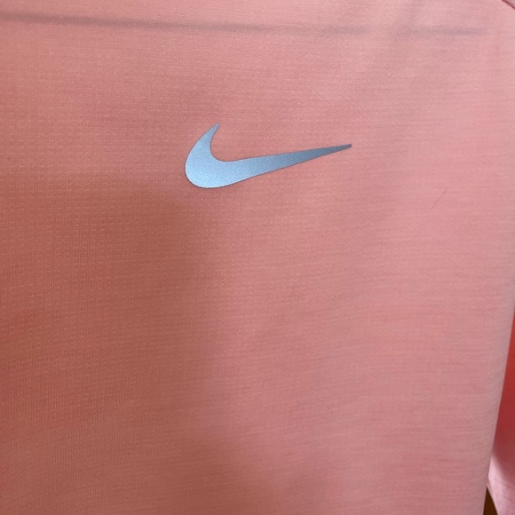 Nike Women’s Longsleeve Dri-Fit Running Pullover Pink, Size M - Picture 4 of 11